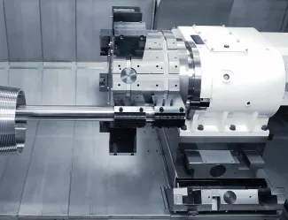 Wide turret disk with long boring bar